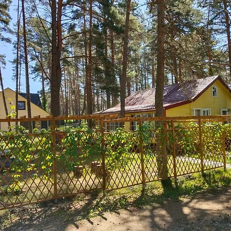 Suvemaja بيت للعطل *